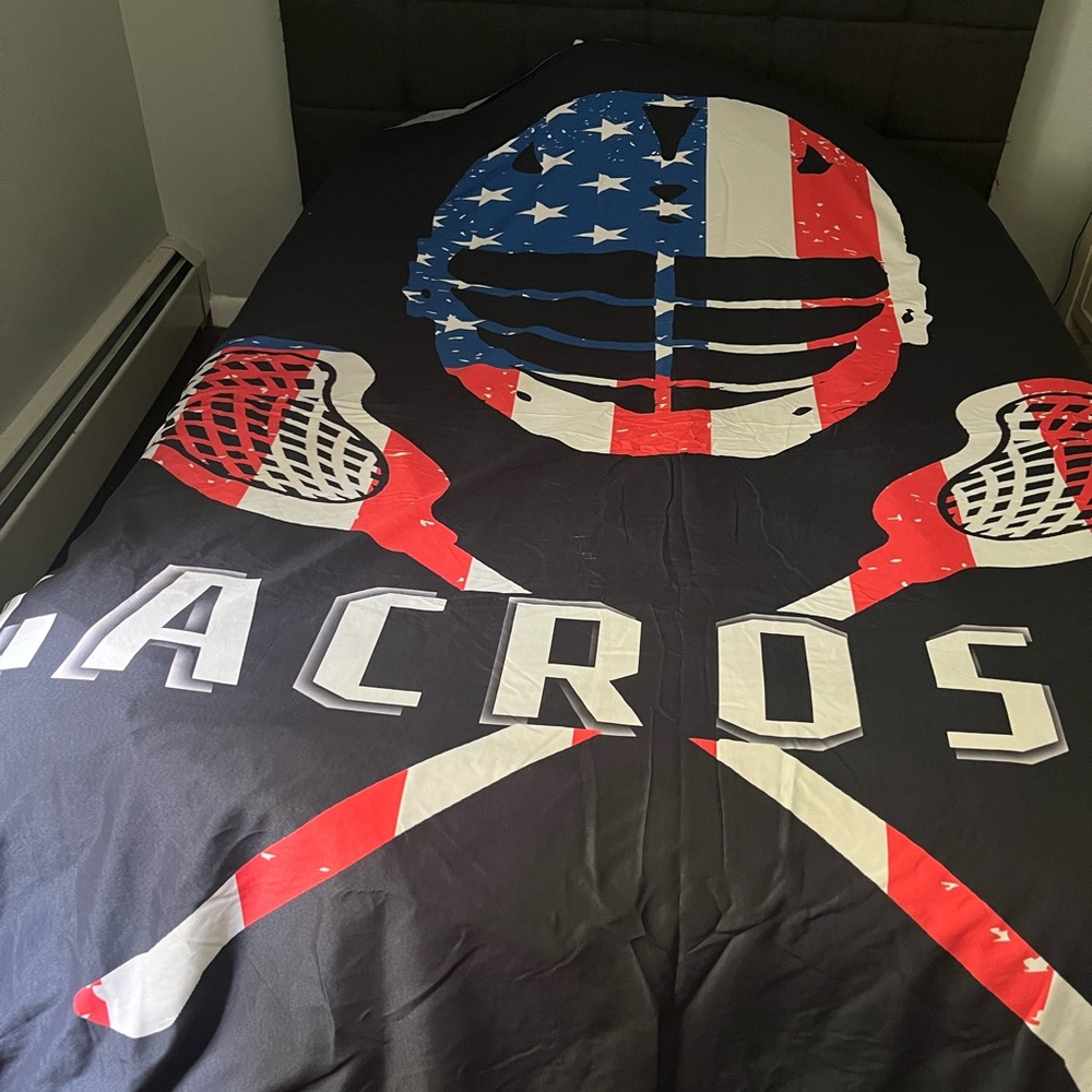 Lacrosse Themed Bedspread with American Flag Design